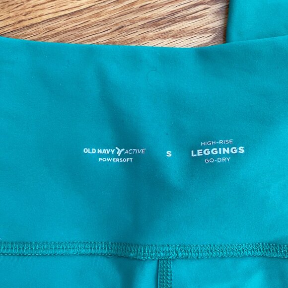 NWOT Old Navy High-Rise leggings size S - Picture 3 of 4
